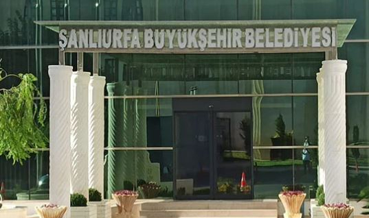 Şehir içinde 11 hatta seferler durduruldu